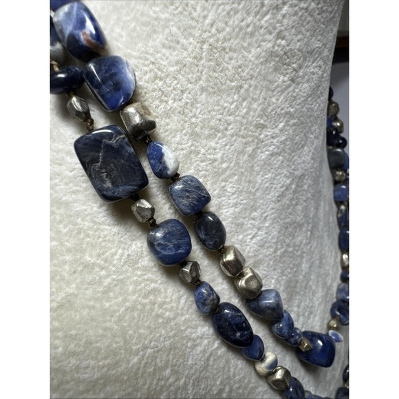 VTG Coldwater Creek Knotted Cord Lapis Sodalite Blue Stone Bead Necklace 36" - Picture 3 of 9